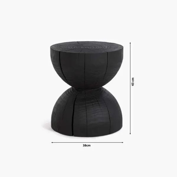 Black Ombra wooden side table with rich grain texture, 38cm diameter and 43cm height – sculptural design for luxury interiors "طاولة جانبية خشبية سوداء من طراز أومبرا بتفاصيل طبيعية، القطر 38 سم والارتفاع 43 سم – تصميم نحتي للمساحات الراقية."