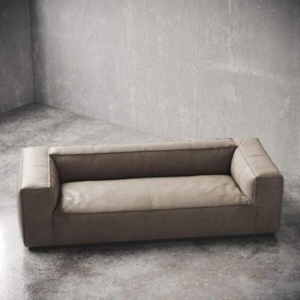 UAE high-end beige sofa with deep seating and soft suede finish – elegant choice for any living space أريكة عصرية بلون البيج مع لمسة مخملية ناعمة – خيار راقٍ لأي غرفة معيشة في الإمارات