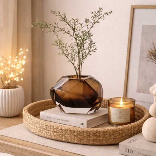 glass vase in the UAE Dubai lucky vase positive energy for homes