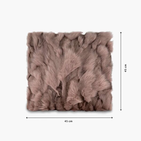 "Coney Rose Cushion – luxury 45x45 cushion crafted from 100% genuine fox fur in rose hue, premium soft décor accessory for UAE homes" "وسادة كوني روز – وسادة فاخرة مصنوعة من 100% فرو الثعلب الطبيعي بحجم 45x45 وباللون الوردي الناعم، إكسسوار ديكور فاخر للمنازل في الإمارات"