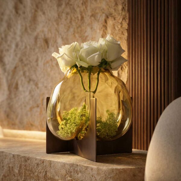 Vire Vase